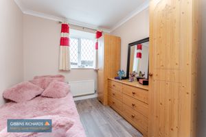 Bedroom- click for photo gallery